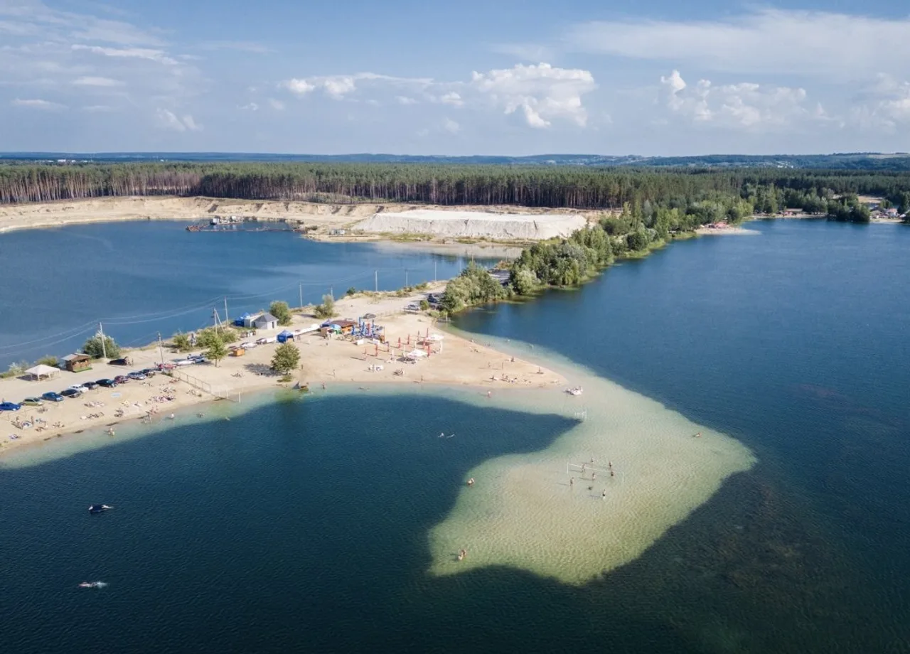 Озеро Коваленки (Безлюдівка, Харківська область) — риболовля та відпочинок